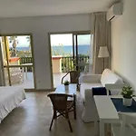 Estudio con insuperables vistas al Mar: Aparcamiento