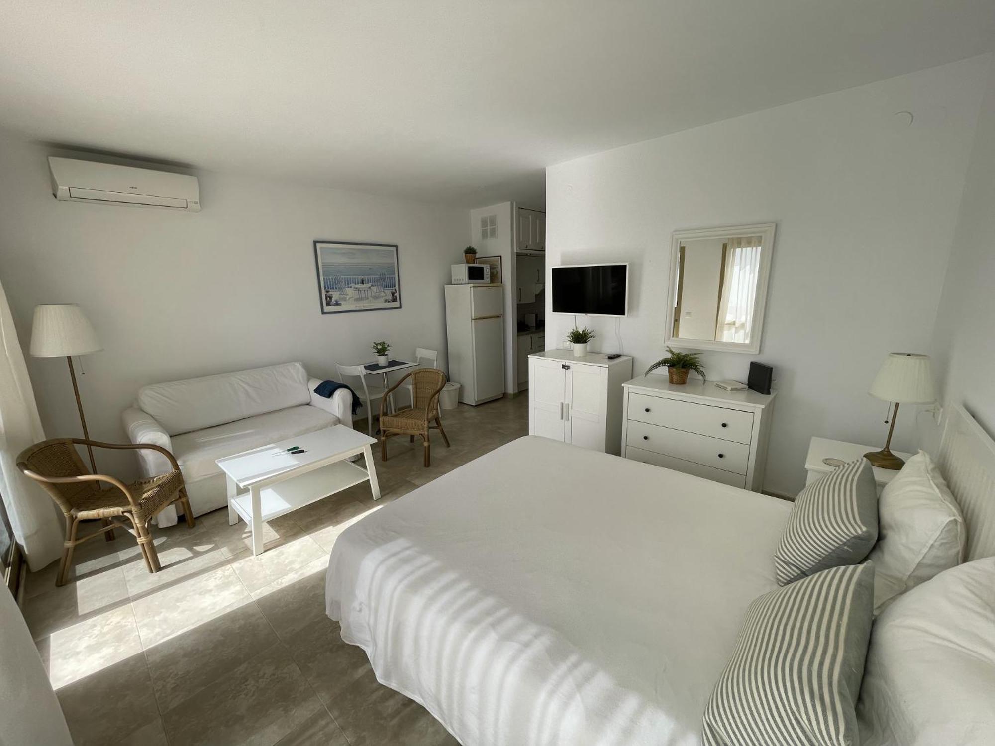 Apartamento Estudio Con Insuperables Vistas Al Mar: Aparcamiento *