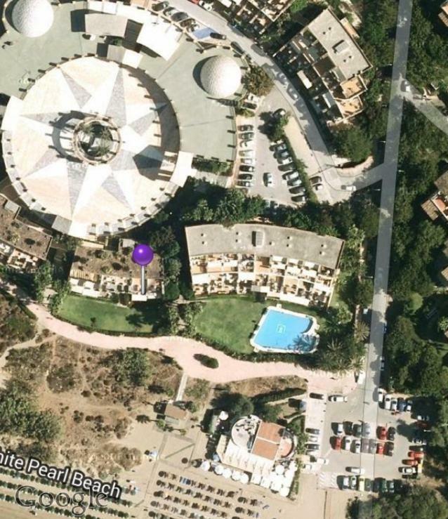 Estudio Con Insuperables Vistas Al Mar: Aparcamiento Apartamento Marbella