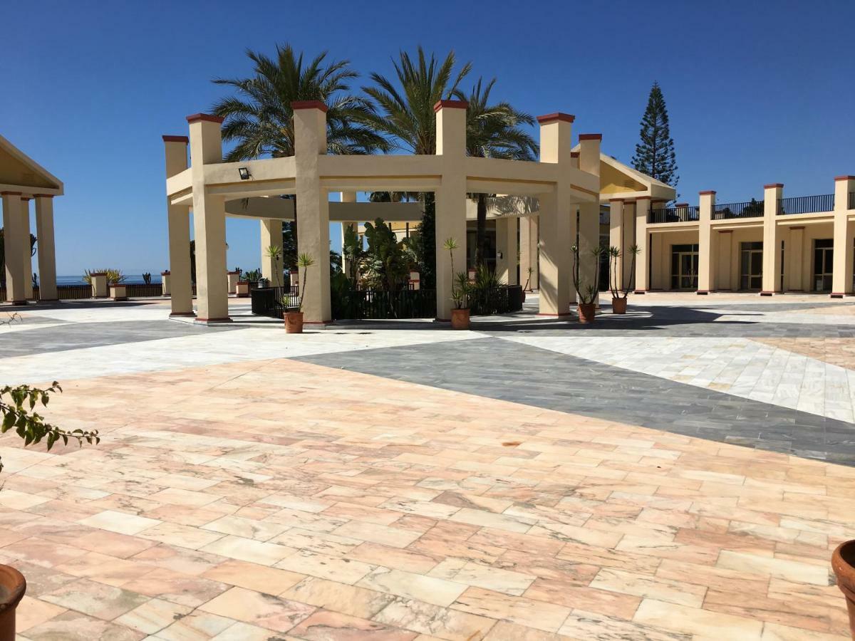 Lejlighed Estudio Con Insuperables Vistas Al Mar: Aparcamiento